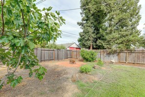 Apartment (0 Bedroom) | Interior - Dine, Explore & Relax! Gem 4 Mi to Dtwn Sacramento (Sacramento)