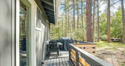 Mid-mod Mountain Cabin Near Thumb Butte Trails!