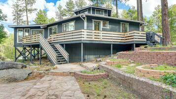 House (3 Bedrooms) | Front of property