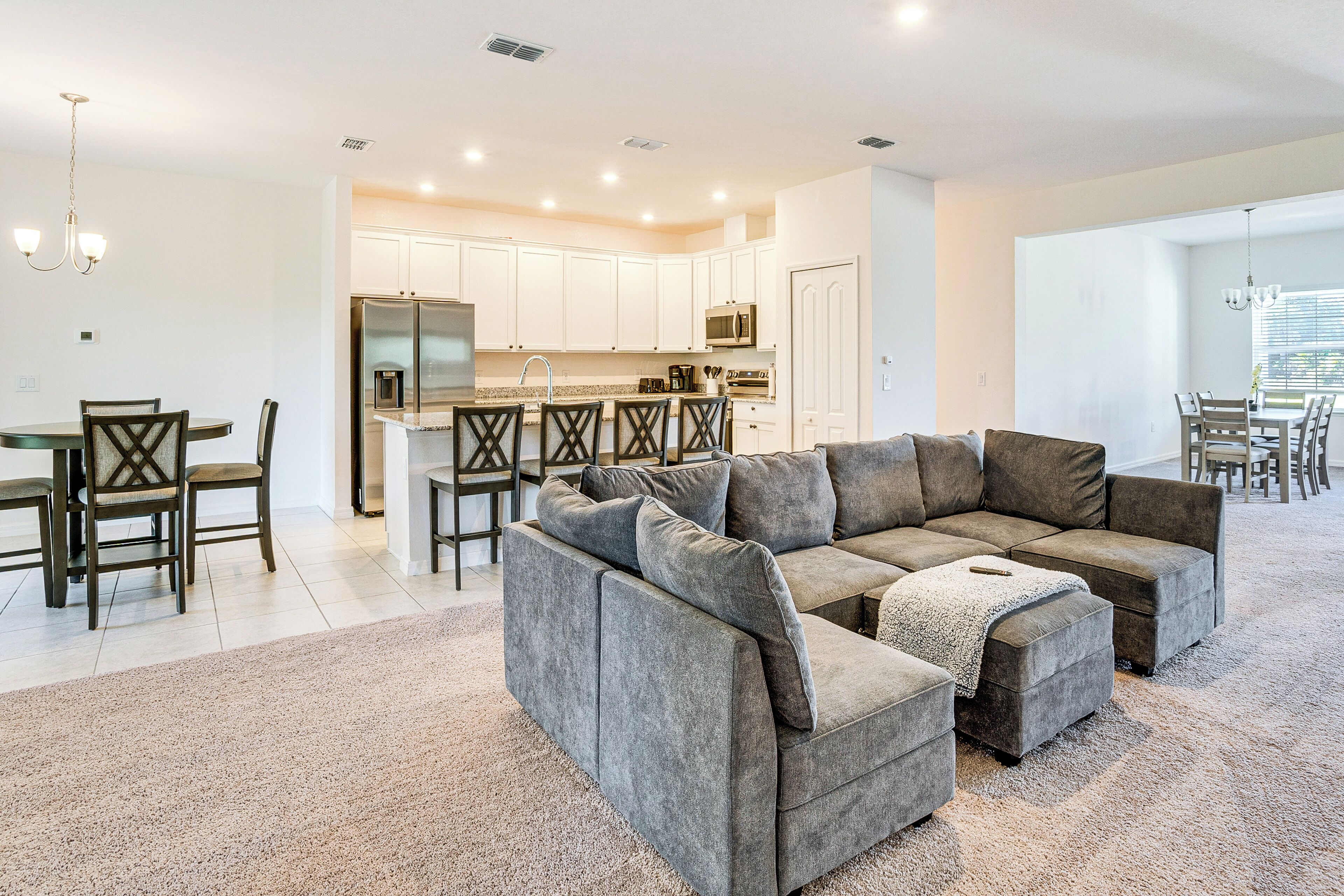 House (4 Bedrooms) | Interior