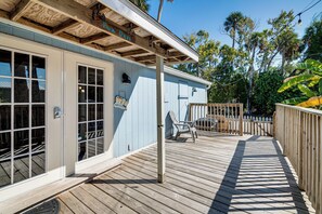 House (3 Bedrooms) | Interior - 5 Mi to Manatees! Waterfront Crystal River Home (Crystal River)