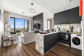 Interior - New 1BR with Rooftop Pool & Amazing View (Dubai)