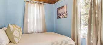 Fishing & Boating Retreat! Smith Island Cottage