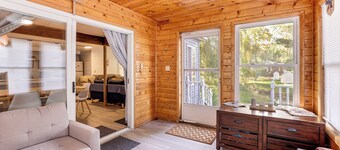 Lake Access! All-season Fun at Reed City Home