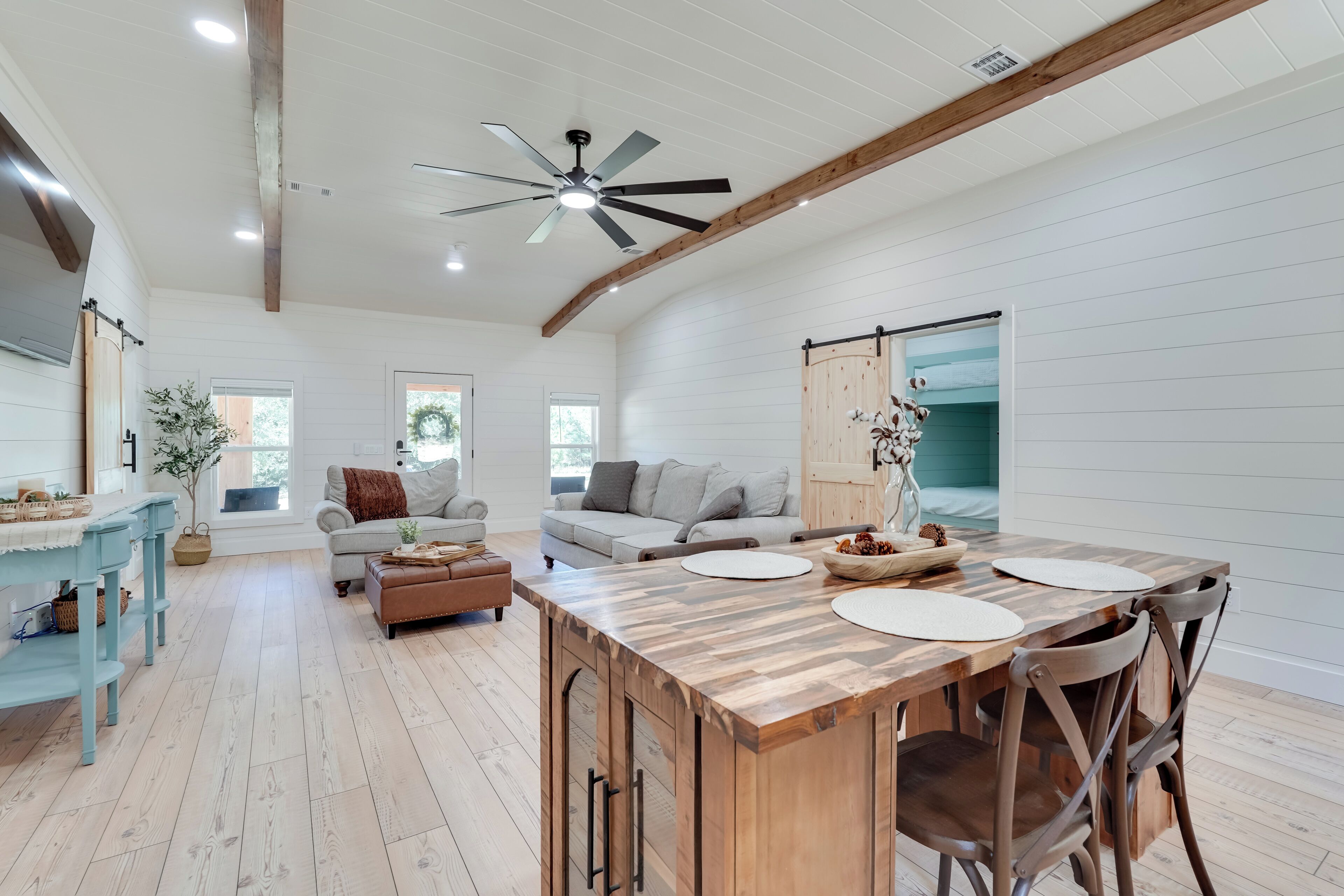 Cottage (2 Bedrooms) | Interior