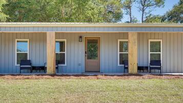 Cottage (2 Bedrooms) | Interior