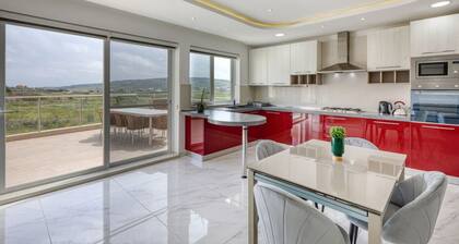 Sunny and stylish penthouse