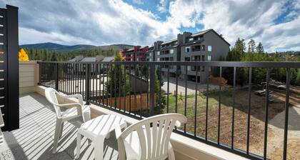 Perfect for families, luxurious downtown condo