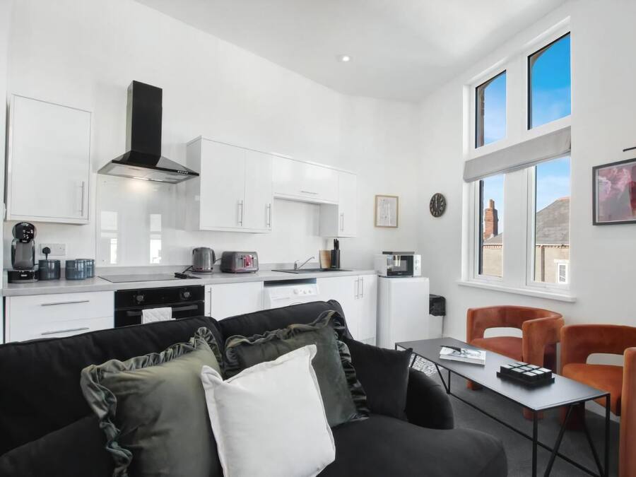 Apartment (The Cardiff Comfort – 2-Bed Apartme) | Living room