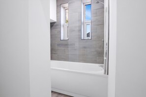 Departamento (The Family Nest – 3-Bed Apartment w) | Baño | Papel de baño