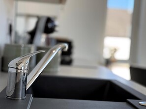 Apartment (The Family Nest – 3-Bed Apartment w) | Private kitchen | Cookware/dishes/utensils - The Family Nest 3-bed Apartment With Parking (Cardiff)