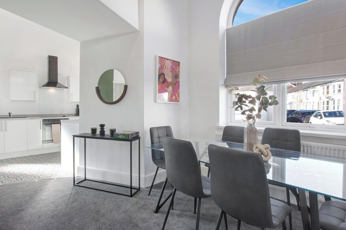 Huoneisto (Compact 1-Bed Flat for Friends & Coll) | Ruokailu