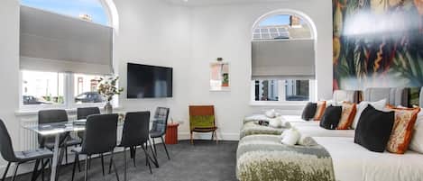 Apartment (Compact 1-Bed Flat for Friends & Coll) | Living room