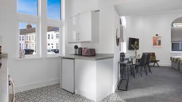 Lägenhet (Compact 1-Bed Flat for Friends & Coll) | Eget kök