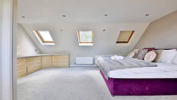 Hus (Spacious 3 Bed Home with Pool Table) | 3 sovrum och gratis wi-fi