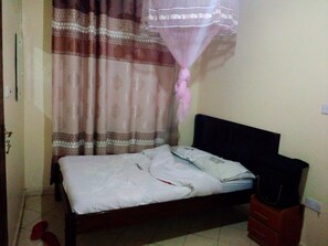 Standard Double Room | Free WiFi, bed sheets - Eagles Haven Hotel Kakamega  (Kakamega)
