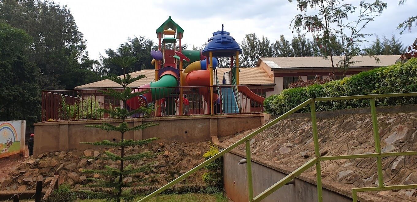 儿童活动区 - 室外