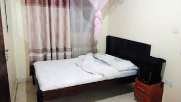 Wifi gratis y ropa de cama