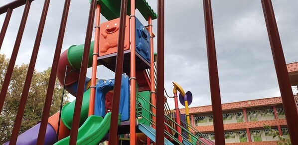 Aire de jeux - extérieure