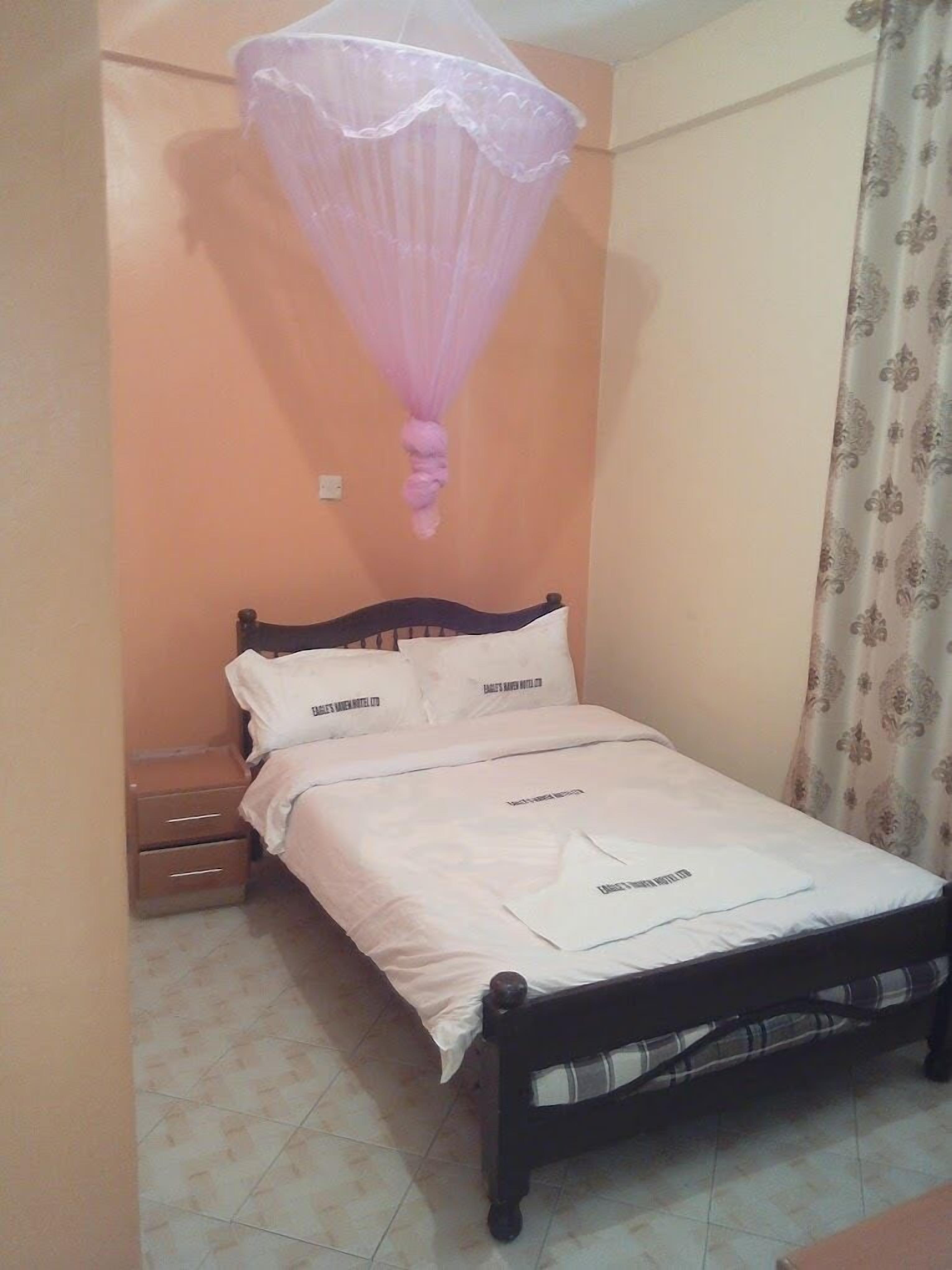 Wi-Fi gratuit, draps fournis