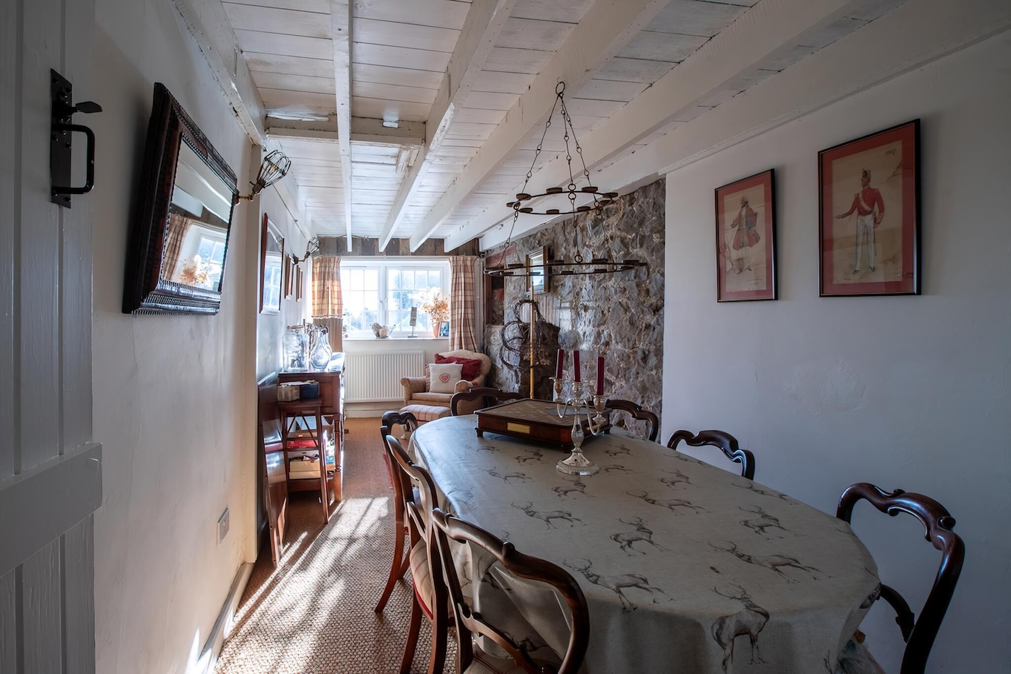 Hus (Victorian 3 Bed Cottage in Sought Aft) | Spiseområde