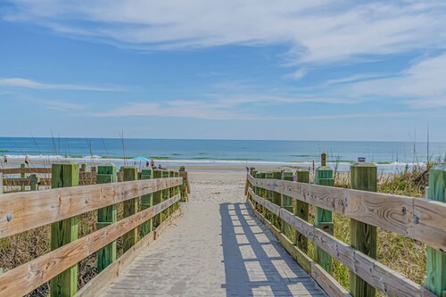 Ocean View l 5BR OBLV4C l Pool l Sleeps 16 l Luxury Villa