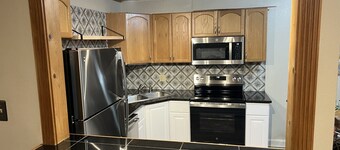 Complete Remodel 1 Block From the River Center, Minutes to LSU