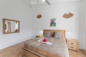 3 bedrooms, iron/ironing board, free WiFi, bed sheets - Tropicana MiMaJo Luxury Penthouse with pool and near the beach (Jan Thiel)