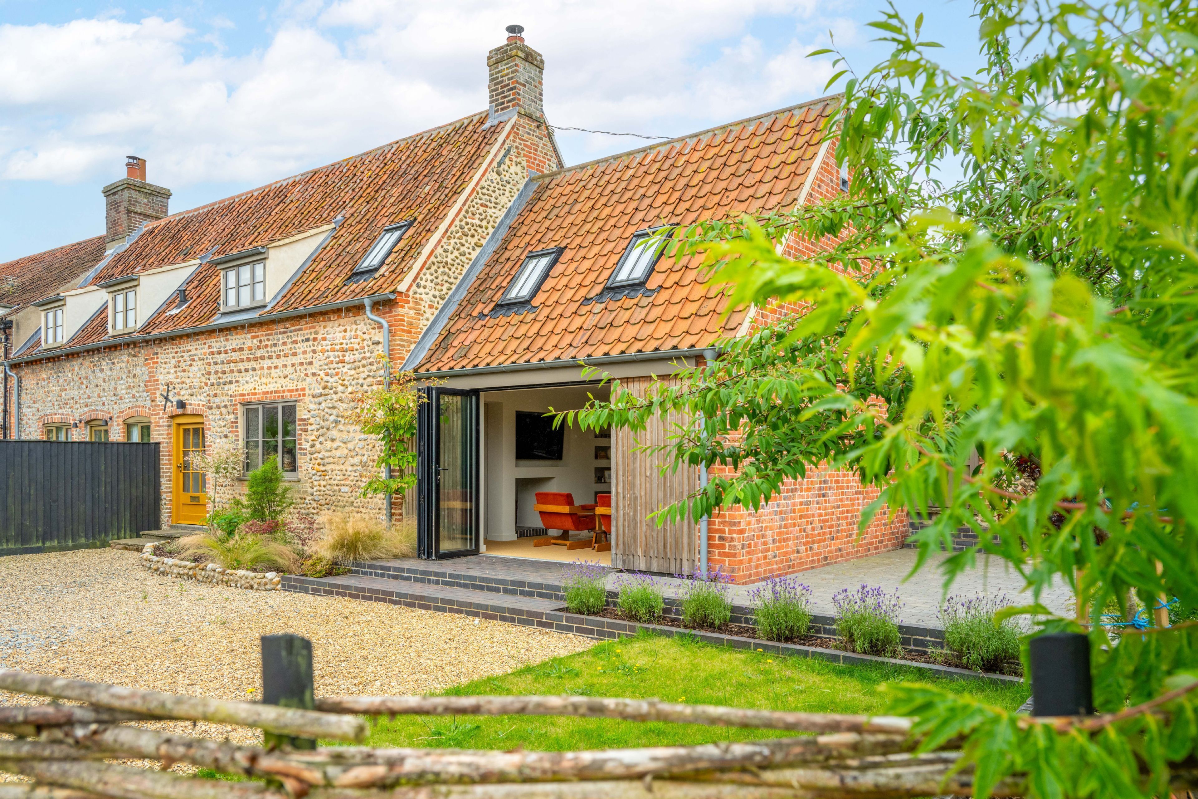 Monarc House, Baconsthorpe: A stunning reimagining of a traditional Norfolk Cottage, tucked away in the heart of Baconsthorpe just a short step from the Georgian market town of Holt and the North Norfolk coastline