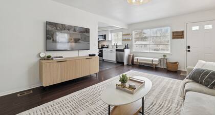 The Contemporary 3BD Detroit/DTW/Ann Arbor