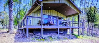 The Lake Cottage Hideaway