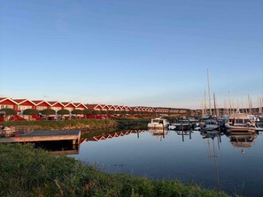 Talo | Huvivenesatama