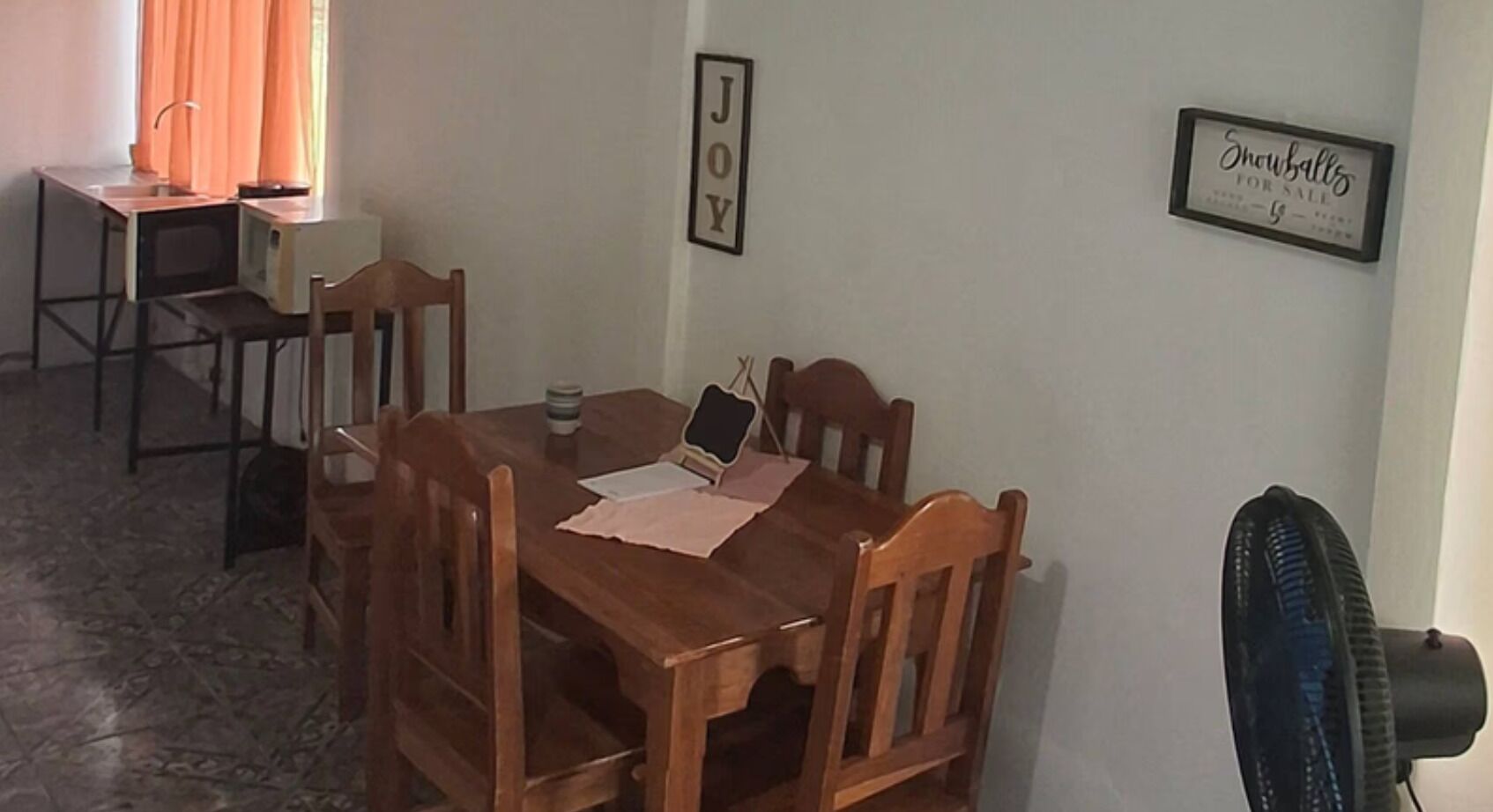 Kamar, 1 kamar tidur, patio, pemandangan gunung | Tempat makan