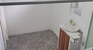 Room, 1 Bedroom, Patio, Mountain View | Bathroom - Room-mountain Retreat in Bijagua de Upal (Bijagua)