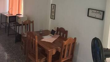 Room, 1 Bedroom, Patio, Mountain View | Dining