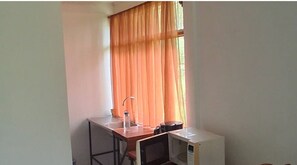 Room, 1 Bedroom, Patio, Mountain View | Interior