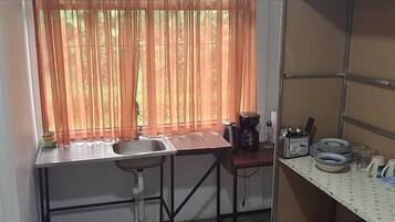 Room, 1 Bedroom, Patio, Mountain View | Interior