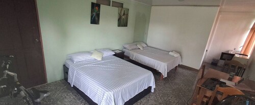 Room-mountain Retreat in Bijagua de Upal