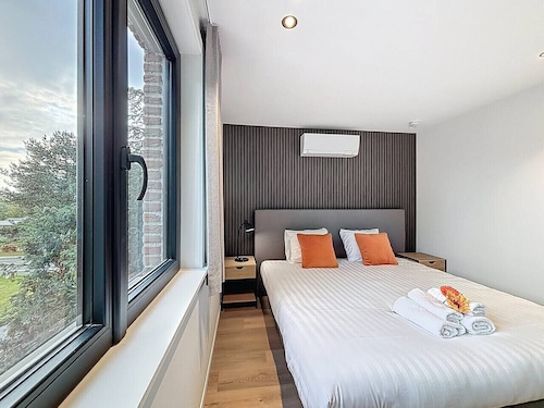 Villa Raphaëlle - close to Plopsaland De Panne!