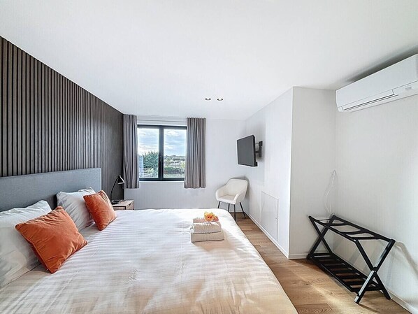 5 chambres, lit parapluie, Wi-Fi