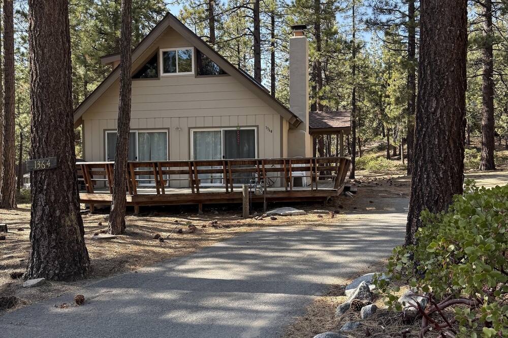 Hch0864 - Donner Cabin 3 Bedroom Home - Rancho Bijou, CA