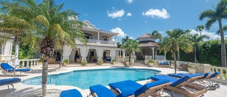 Villa, 6 chambres | Piscine