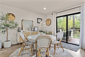 House, 3 Bedrooms | Dining