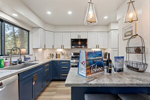 Casa, 3 habitaciones | Cocina privada