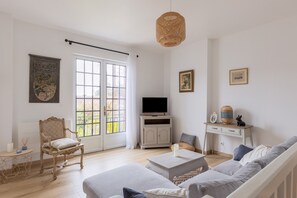 TV - 5 Minutes from Amboise in the Heart of the Châteaux (Limeray)