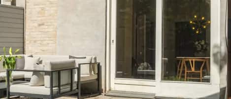 House | Terrace/patio