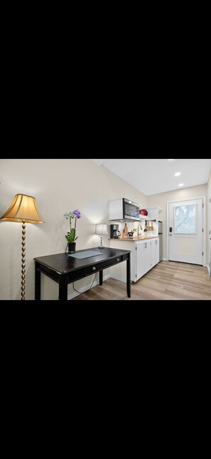 Mikroaaltouuni, astianpesukone