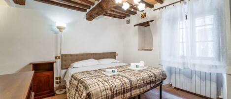 1 bedroom, iron/ironing board