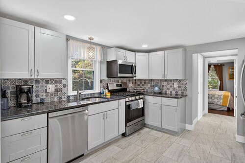 Minutes to Ski Windham and Hunter mountains