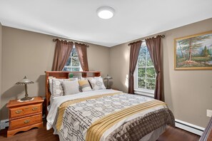 4 slaapkamers, een strijkplank/strijkijzer, wifi, beddengoed